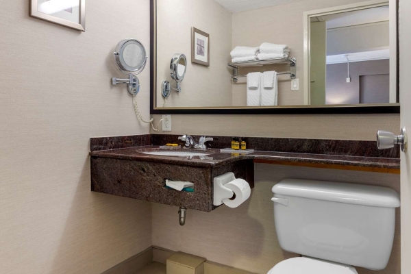 Hotel Best Western Plus Gatineau-Ottawa Downtown
